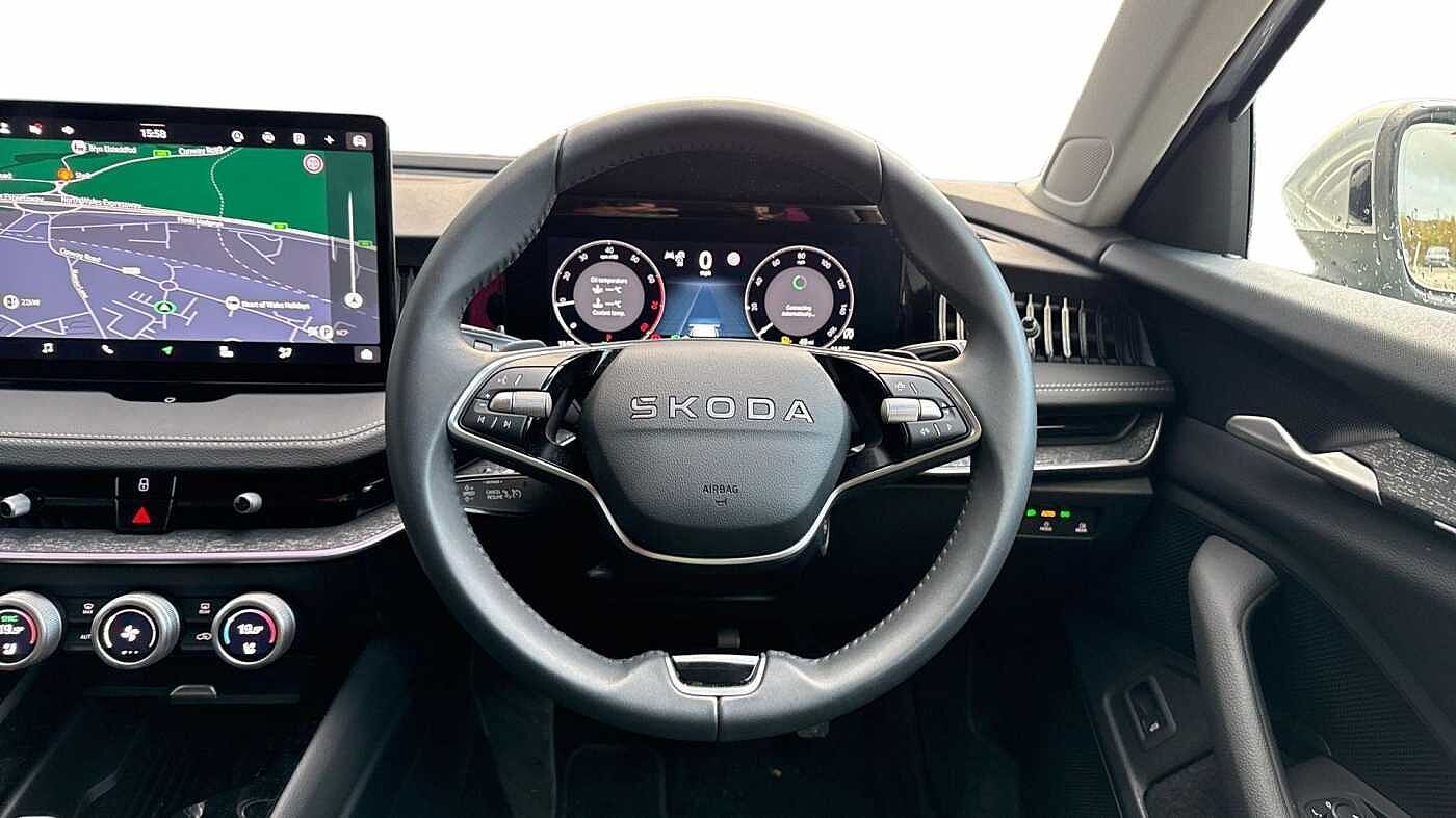 Used Skoda Superb 2025 for sale - 76680139: Photo 10