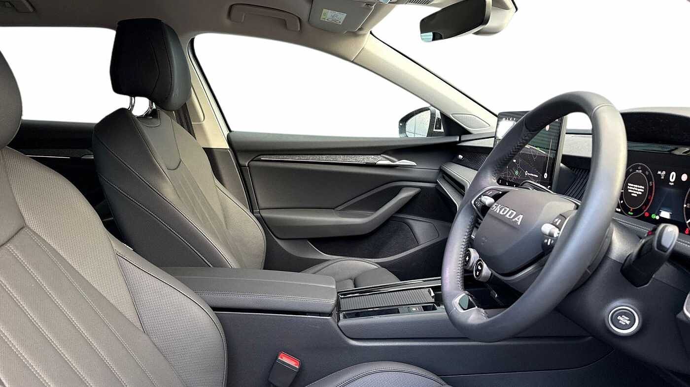 Used Skoda Superb 2025 for sale - 76680139: Photo 15