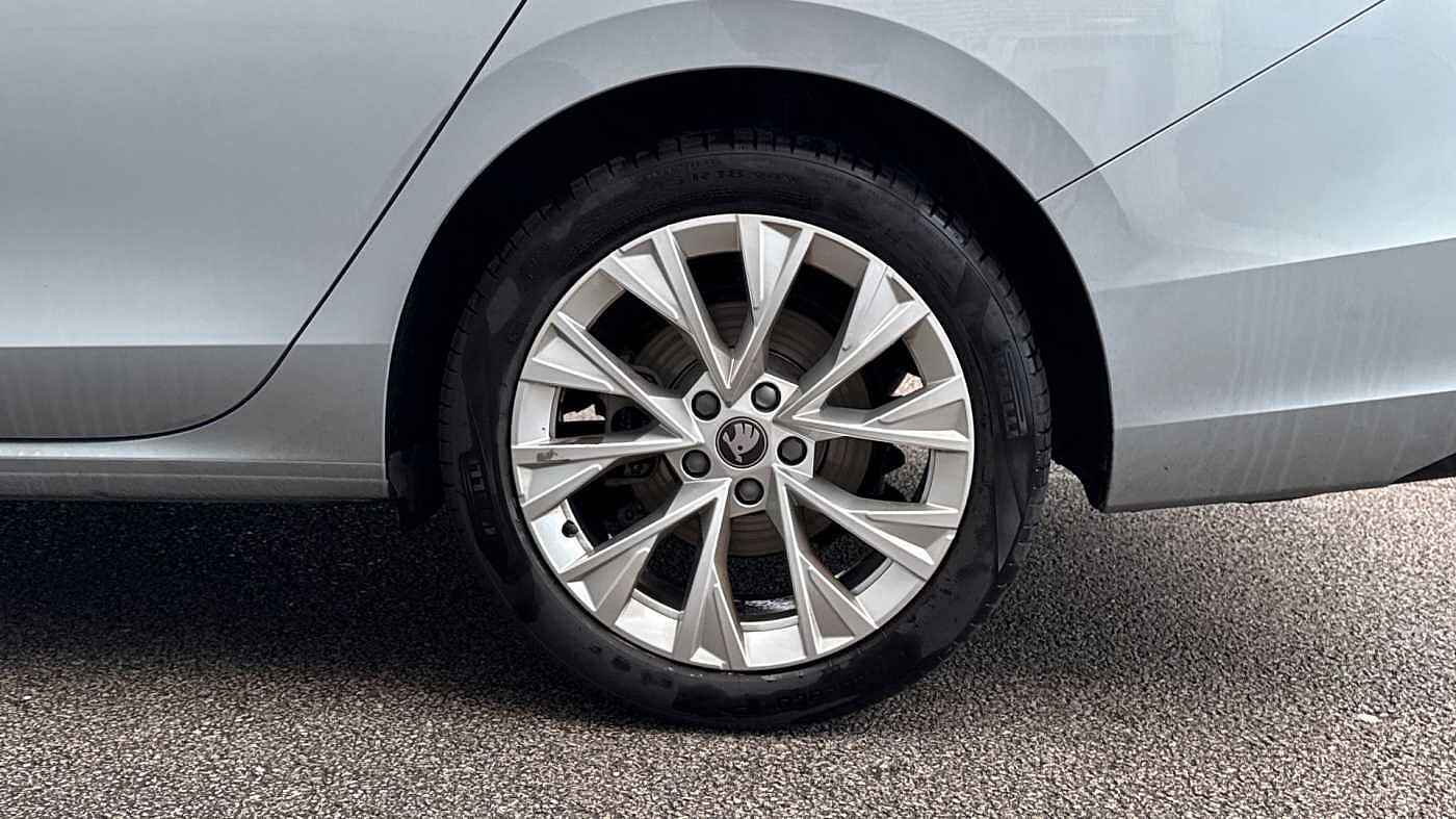 Used Skoda Superb 2025 for sale - 76680139: Photo 5