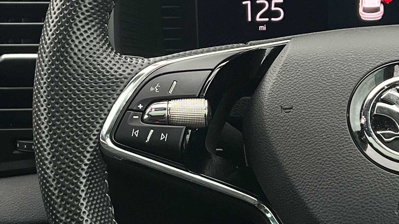 Used Skoda Karoq 2021 for sale - 77270581: Photo 17