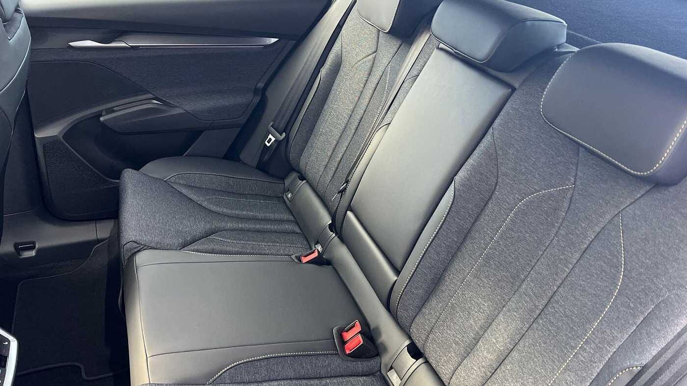 Used Skoda Elroq 2025 for sale - 76678582: Photo 16
