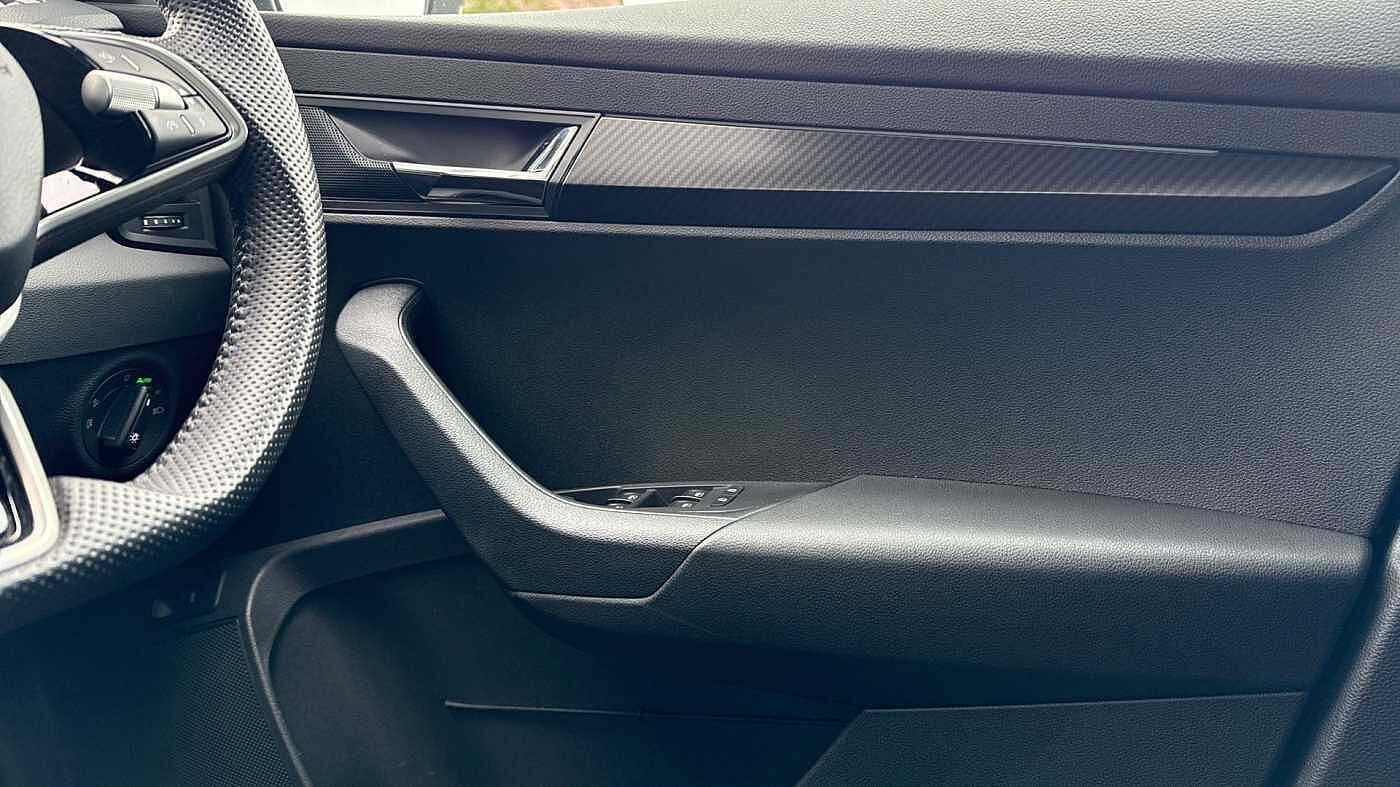 Used Skoda Karoq 2024 for sale - 76677697: Photo 19