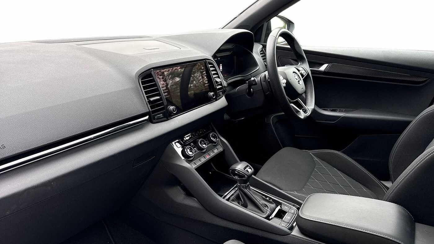 Used Skoda Karoq 2024 for sale - 76677697: Photo 2