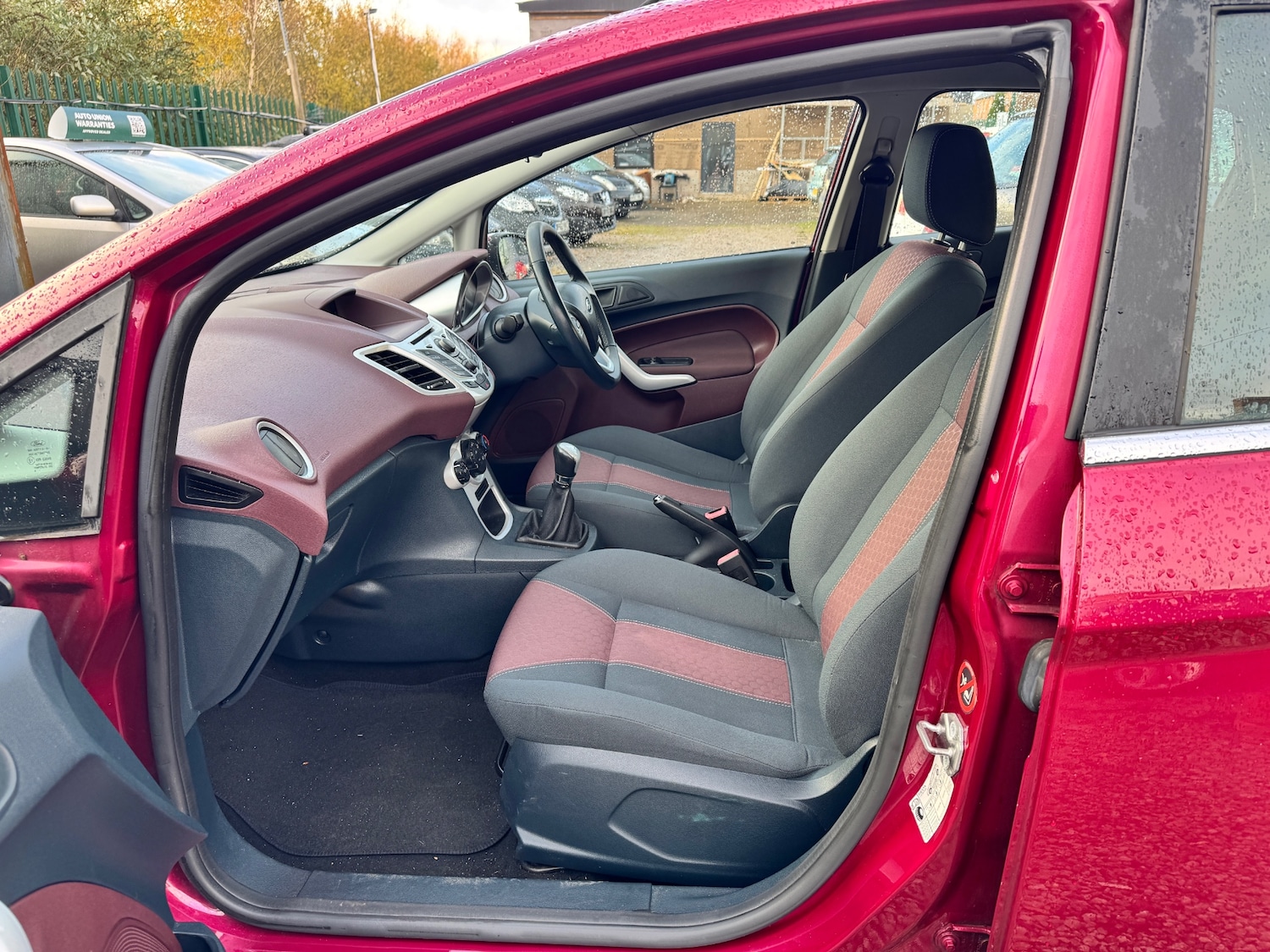 Used Ford Fiesta 2009 for sale - 76615654: Photo 14