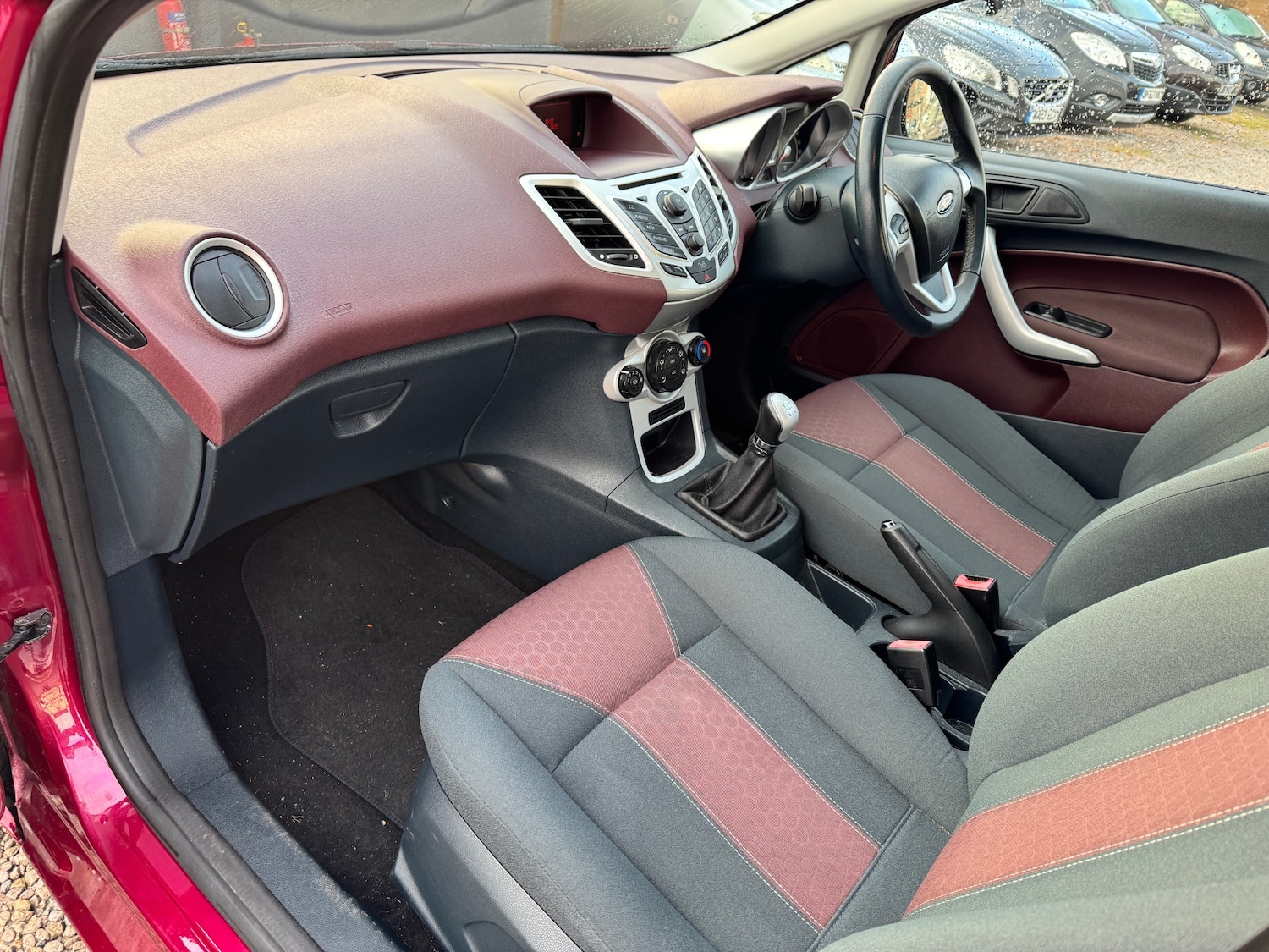 Used Ford Fiesta 2009 for sale - 76615654: Photo 15