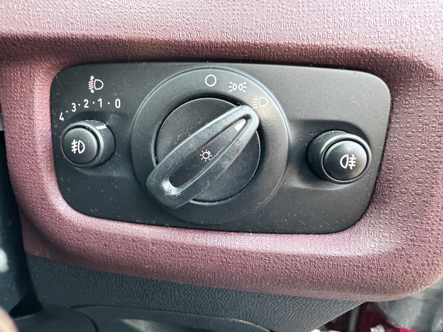 Used Ford Fiesta 2009 for sale - 76615654: Photo 23