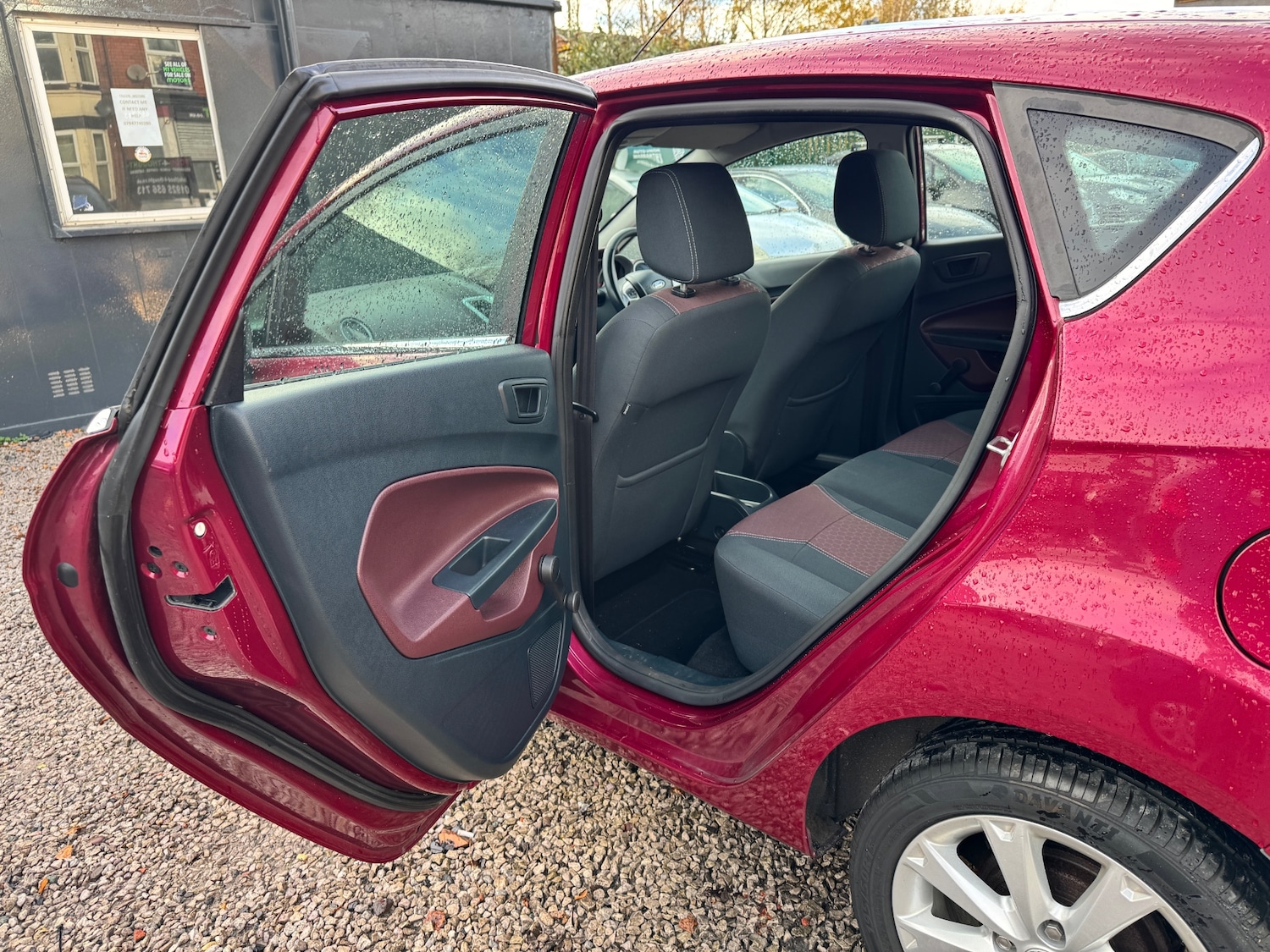 Used Ford Fiesta 2009 for sale - 76615654: Photo 32