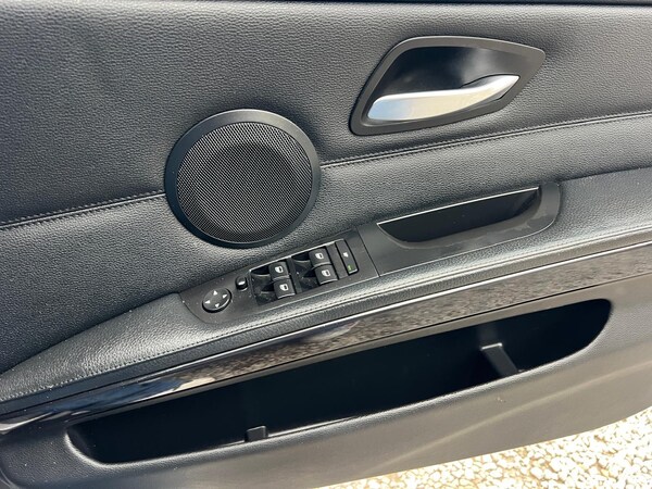 Used BMW 3 Series 2009 for sale - 73629045: Photo 27