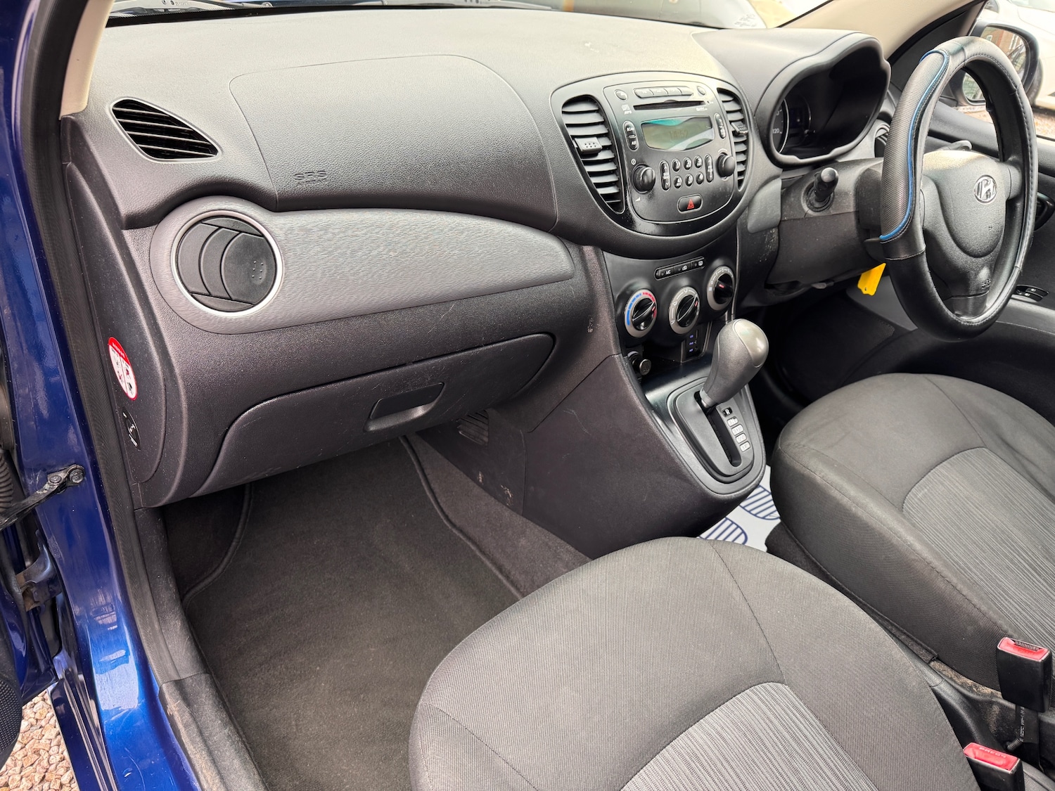 Used Hyundai i10 2012 for sale - 76478287: Photo 14