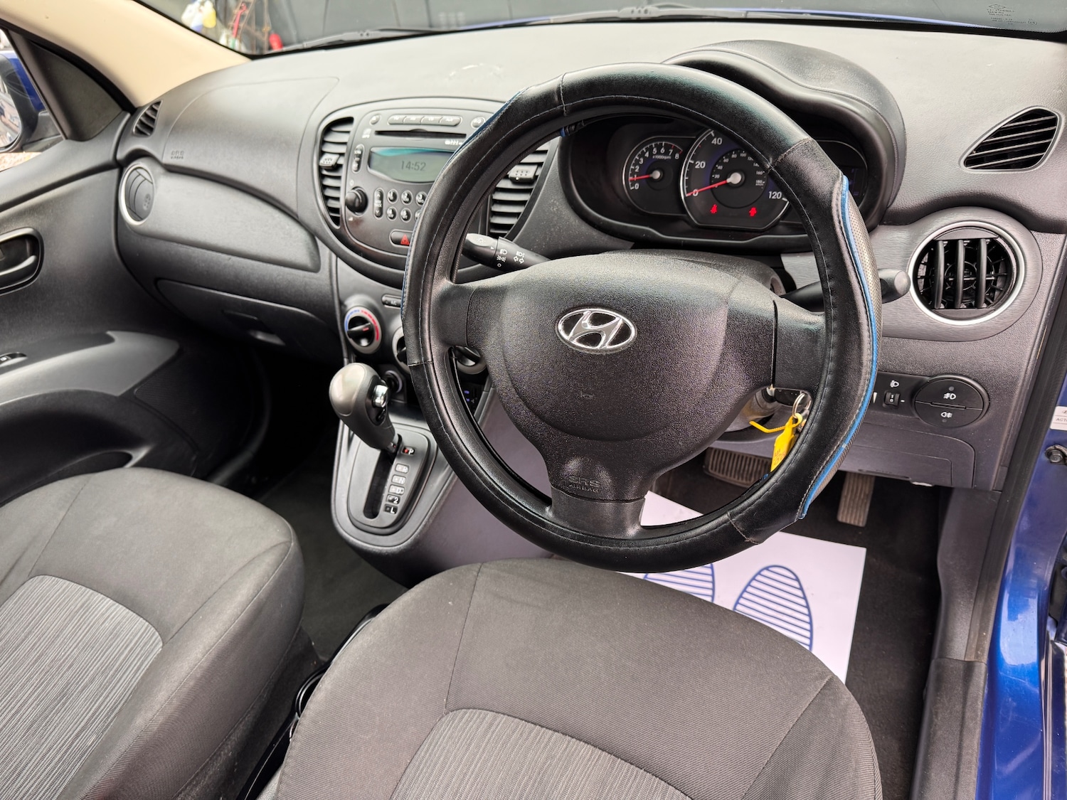 Used Hyundai i10 2012 for sale - 76478287: Photo 15