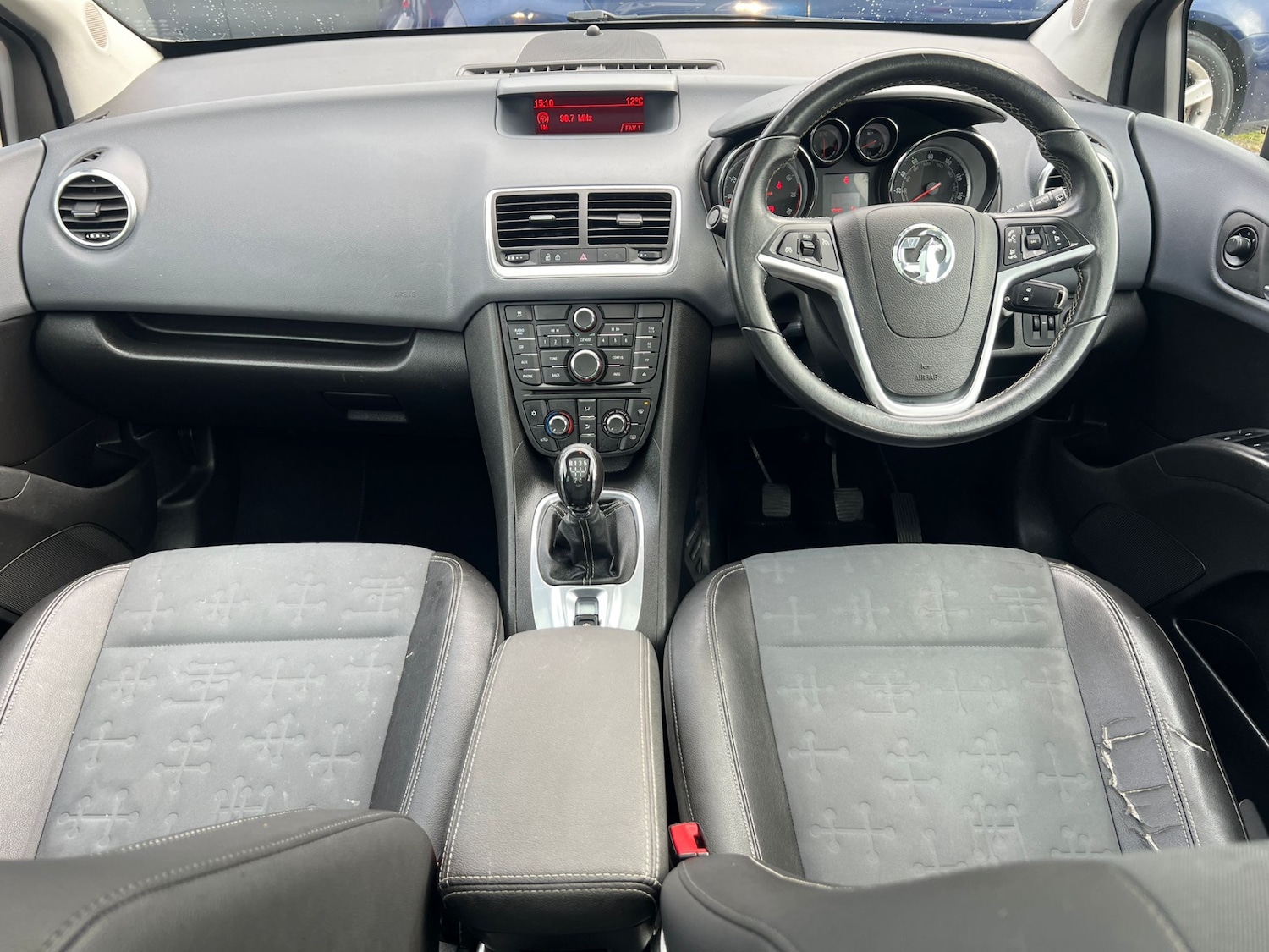 Vehicle 27