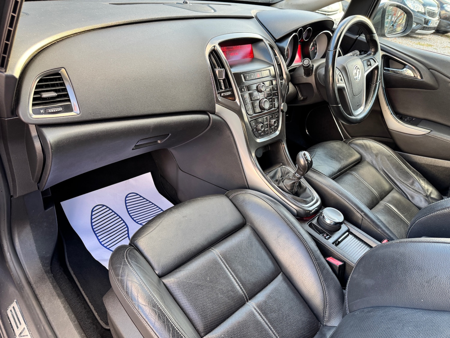 Used Vauxhall Astra 2010 for sale - 76682095: Photo 15