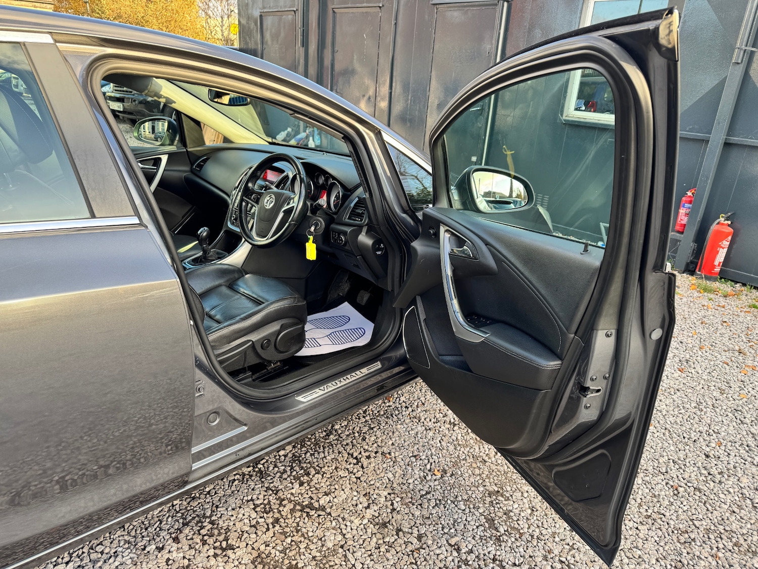 Used Vauxhall Astra 2010 for sale - 76682095: Photo 16