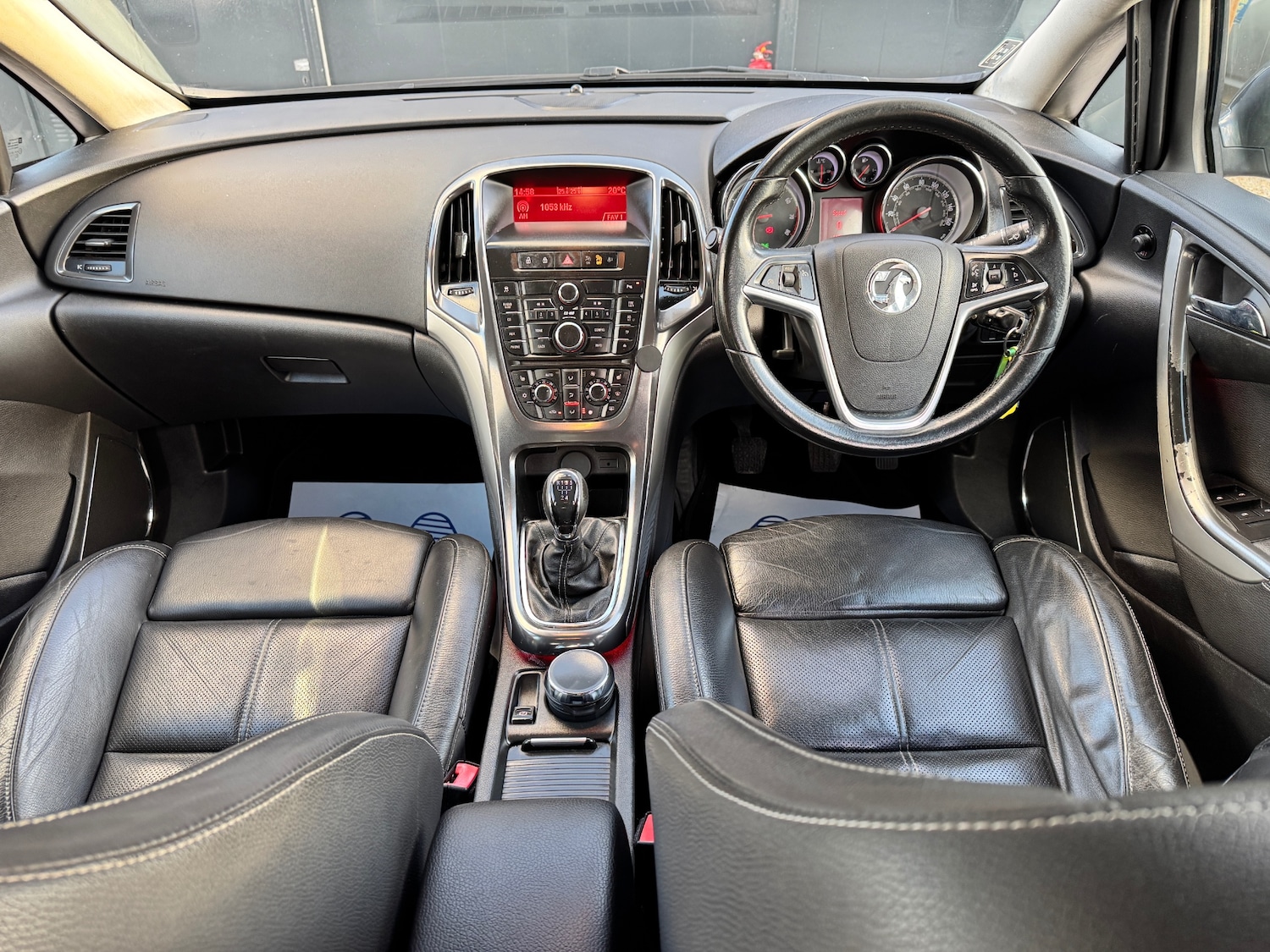 Used Vauxhall Astra 2010 for sale - 76682095: Photo 28