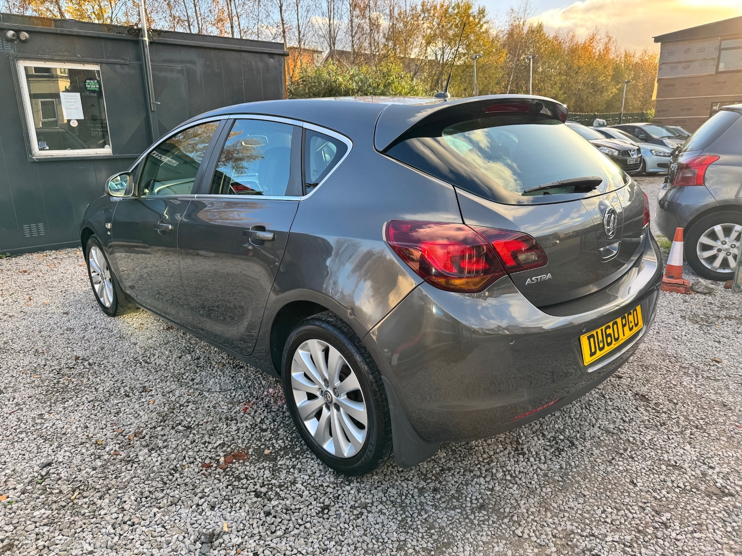 Used Vauxhall Astra 2010 for sale - 76682095: Photo 5