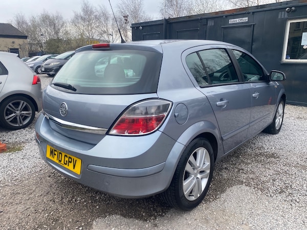 Used Vauxhall Astra 2010 for sale - 74114551: Photo 7
