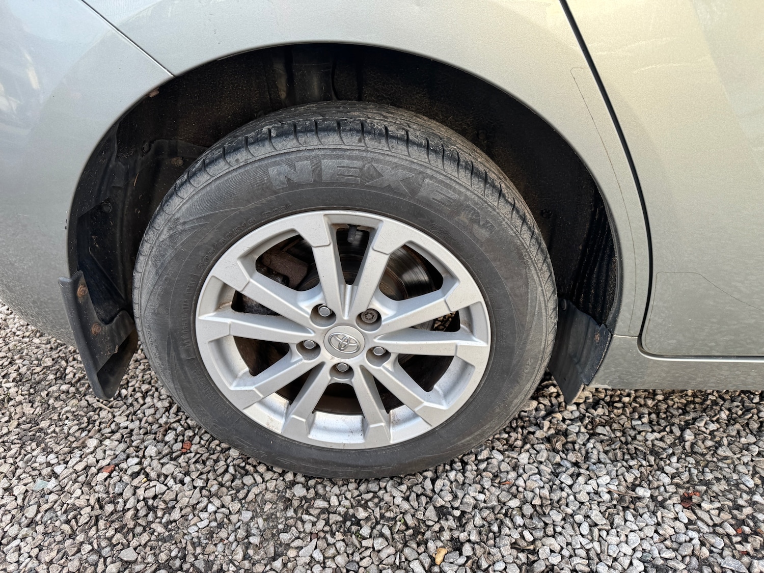 Used Toyota Verso 2012 for sale - 76576966: Photo 10