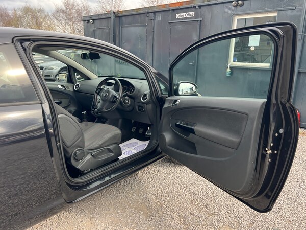 Used Vauxhall Corsa 2011 for sale - 74115420: Photo 20