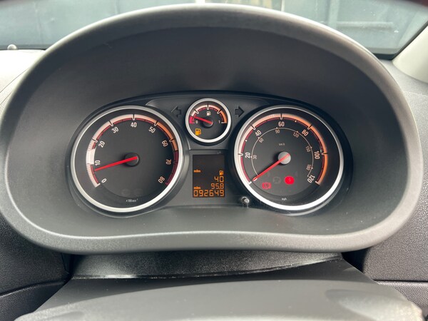 Used Vauxhall Corsa 2011 for sale - 74115420: Photo 24