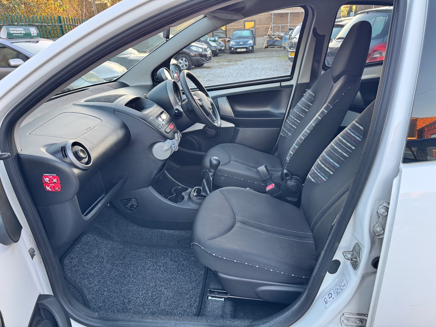 Used Citroen C1 2012 for sale - 76696624: Photo 14