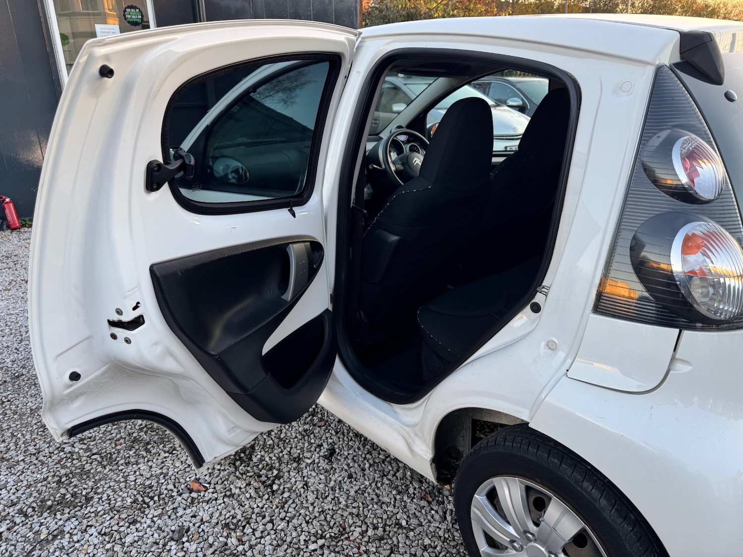 Used Citroen C1 2012 for sale - 76696624: Photo 29