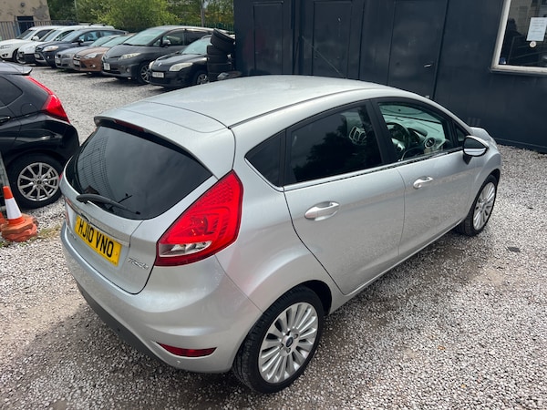Used Ford Fiesta 2010 for sale - 74790983: Photo 42