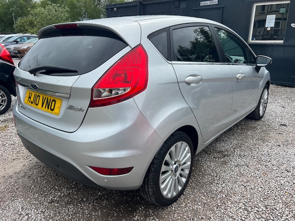 Used Ford Fiesta 2010 for sale - 74790983: Photo 7