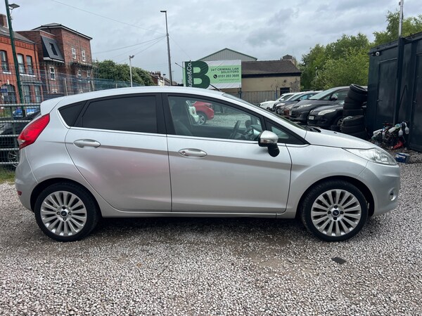 Used Ford Fiesta 2010 for sale - 74790983: Photo 8