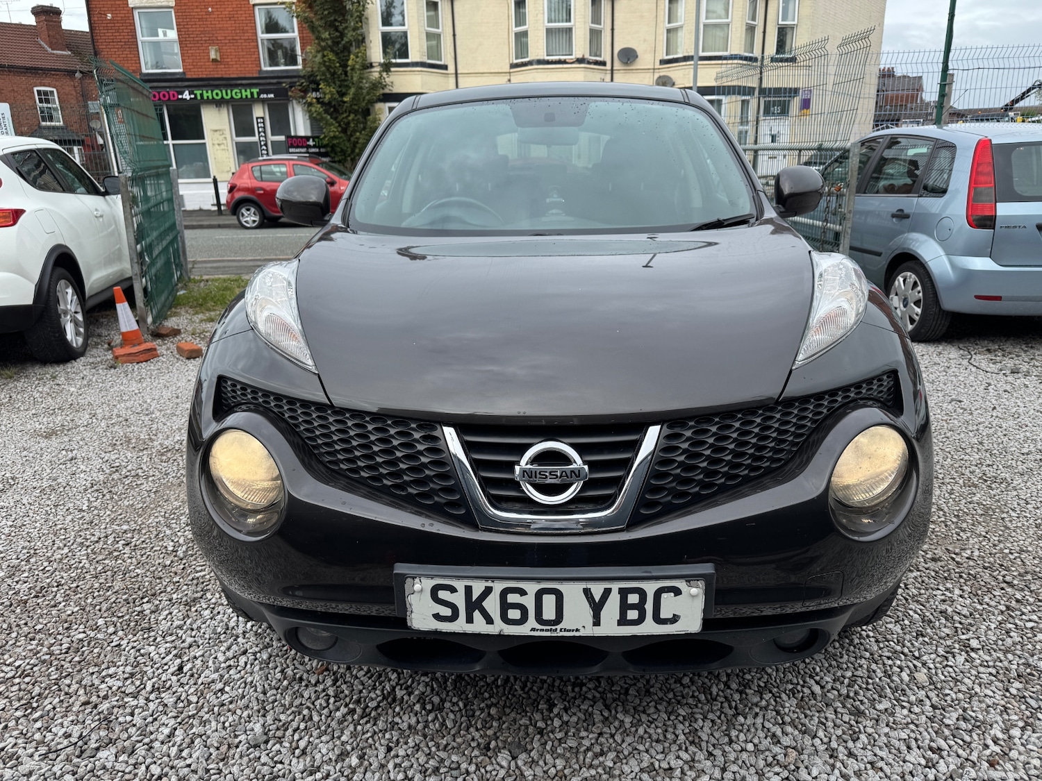 Used Nissan Juke 2010 for sale - 76128838: Photo 2