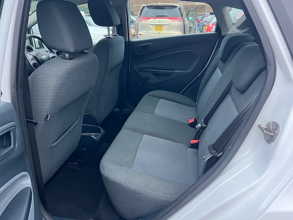 Used Ford Fiesta 2011 for sale - 73724828: Photo 33