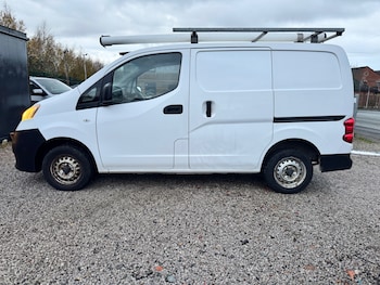 Used Nissan NV200 2012 for sale - 76749857: Photo