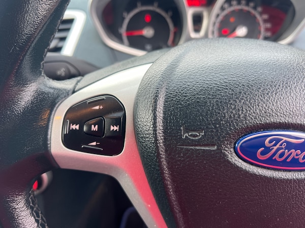 Used Ford Fiesta 2011 for sale - 73735100: Photo 29
