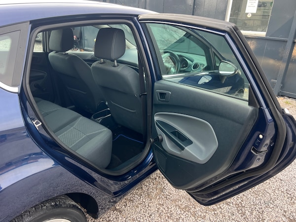 Used Ford Fiesta 2011 for sale - 73735100: Photo 32