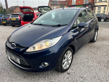 Used Ford Fiesta 2011 for sale - 73735100: Photo