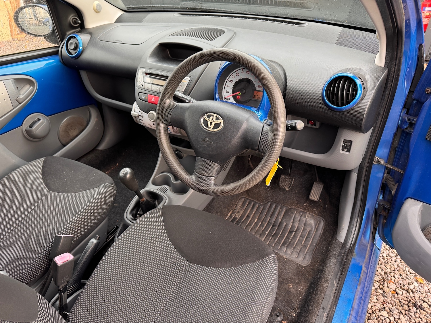 Used Toyota AYGO 2009 for sale - 76426680: Photo 14