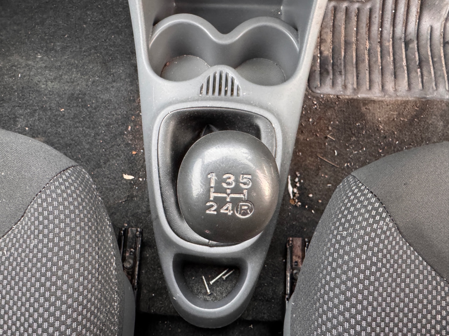 Used Toyota AYGO 2009 for sale - 76426680: Photo 20