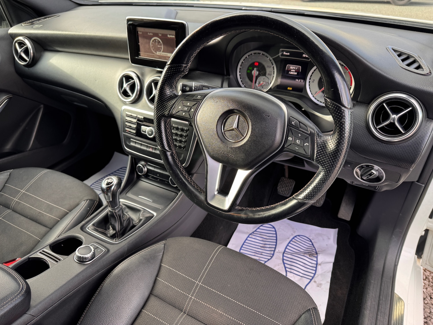 Used Mercedes-Benz A-Class 2014 for sale - 76479565: Photo 14