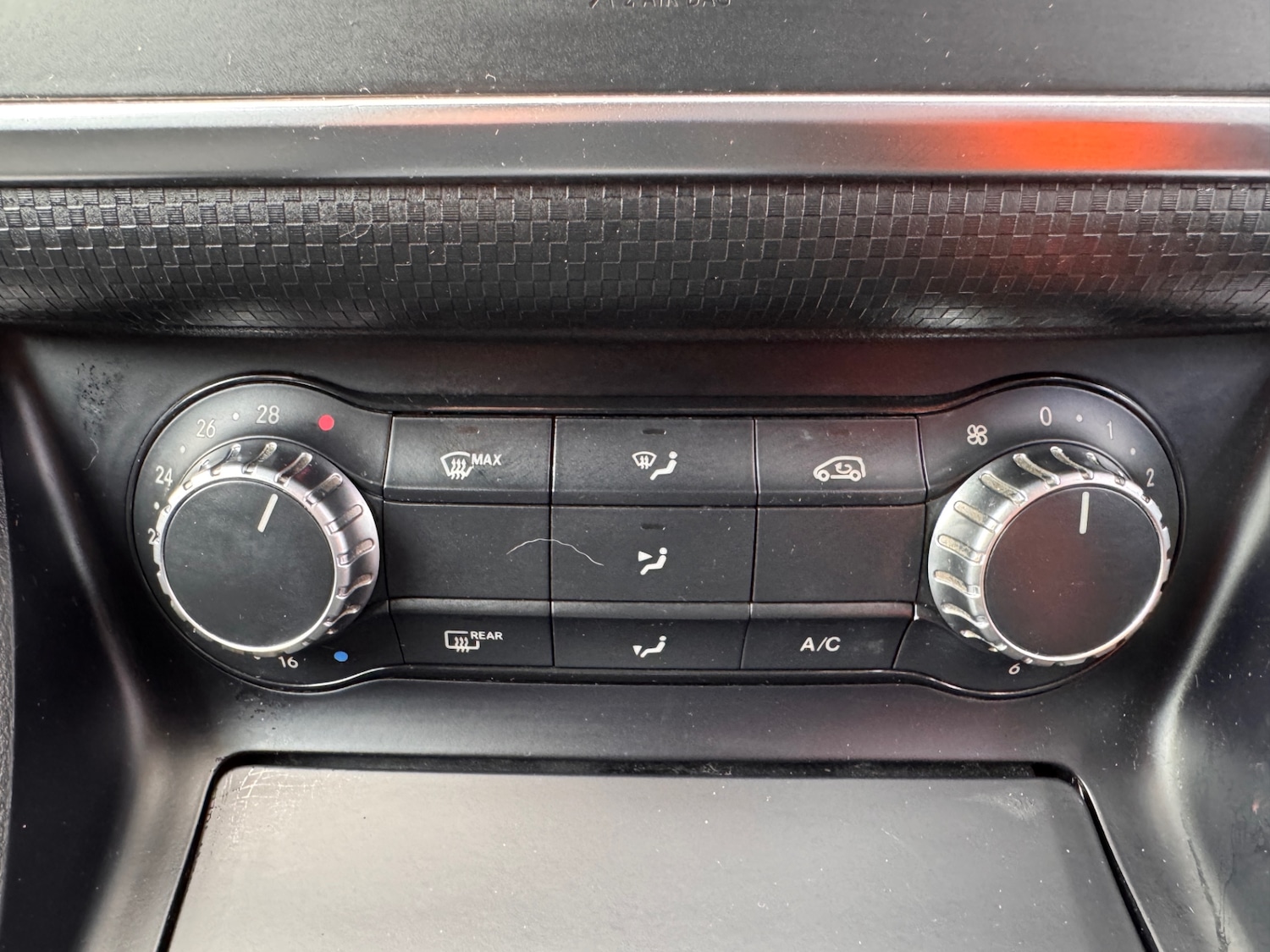 Used Mercedes-Benz A-Class 2014 for sale - 76479565: Photo 22