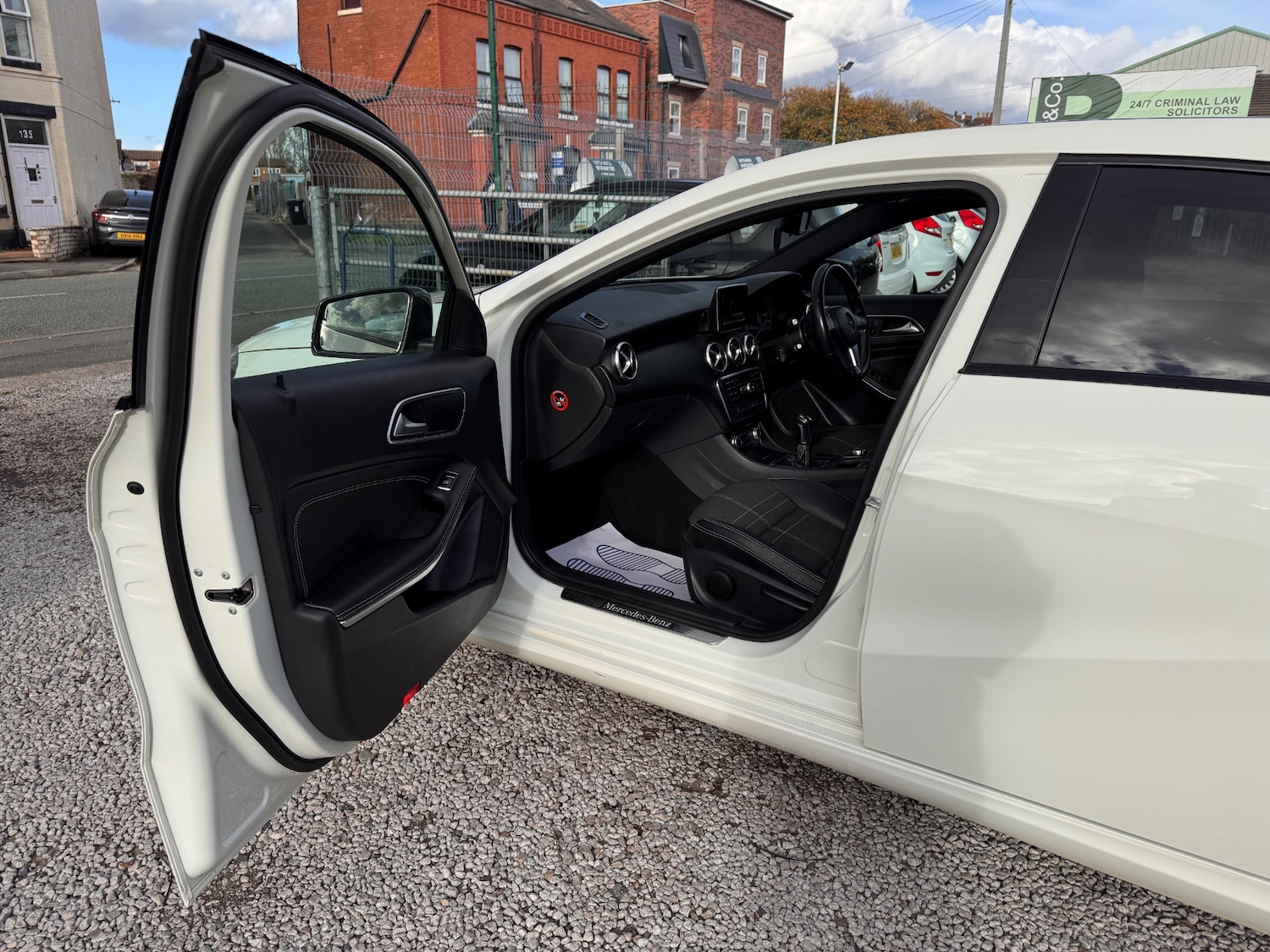 Used Mercedes-Benz A-Class 2014 for sale - 76479565: Photo 9