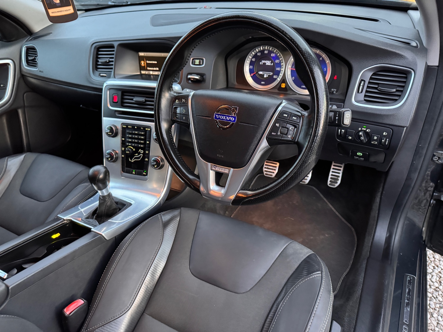 Used Volvo V60 2013 for sale - 76479509: Photo 18