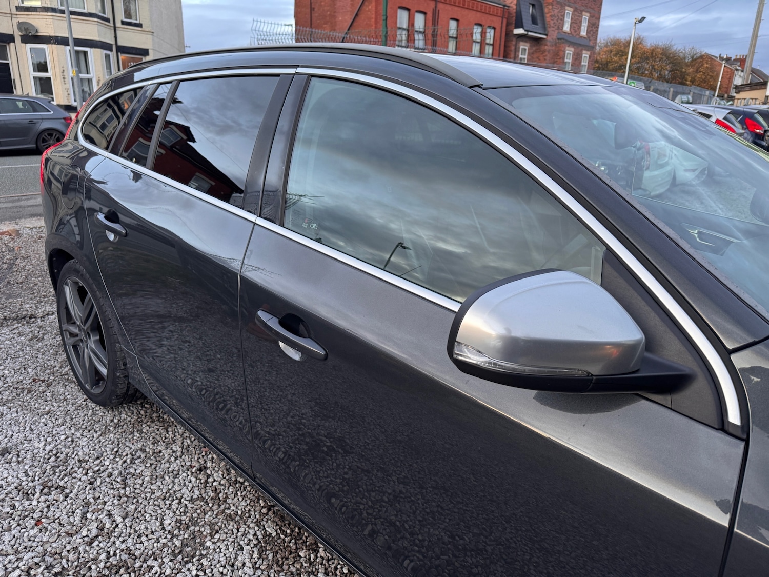 Used Volvo V60 2013 for sale - 76479509: Photo 41