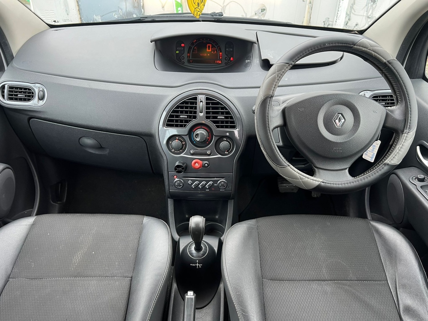 Vehicle 28