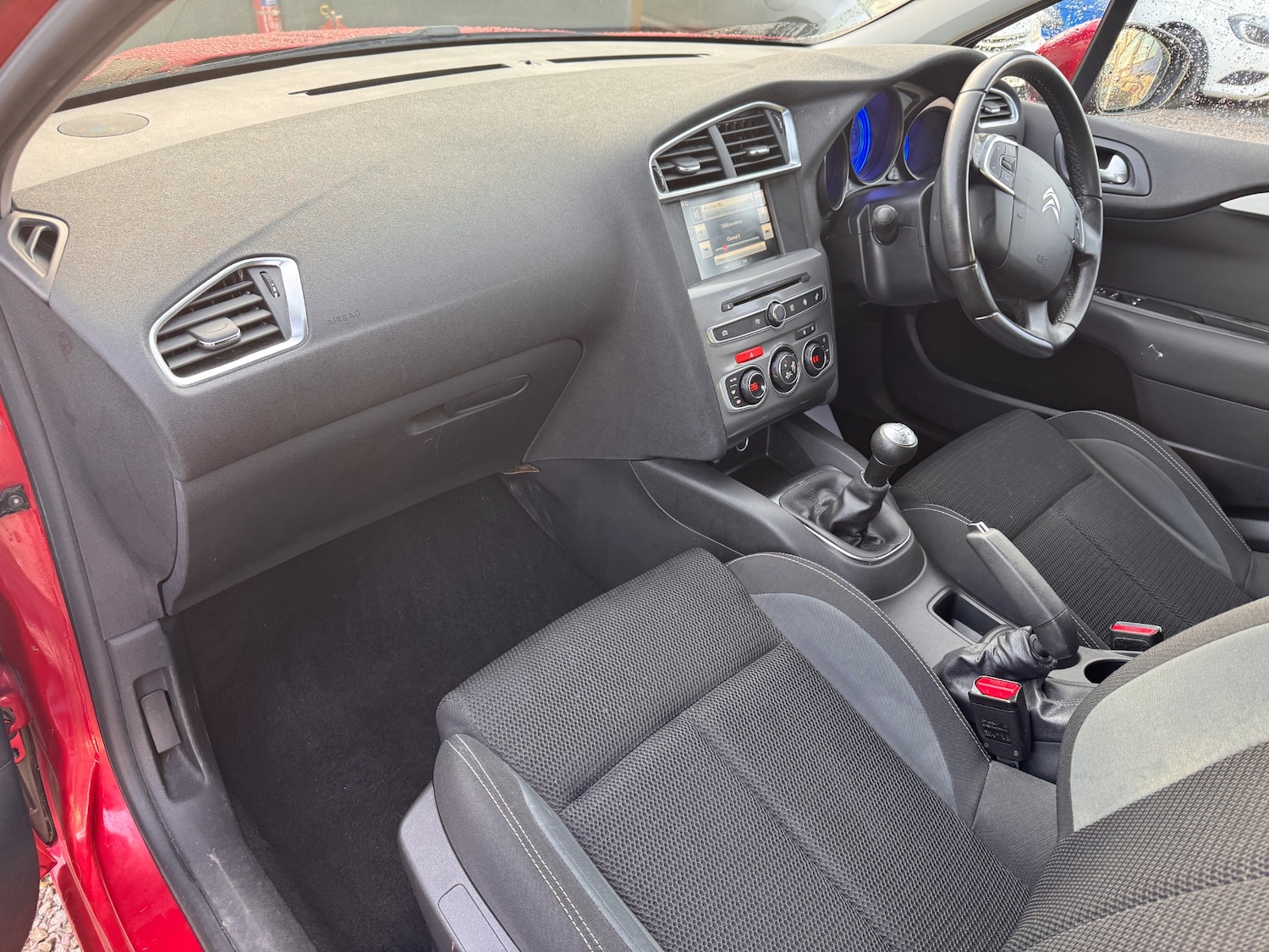 Used Citroen C4 2015 for sale - 76402241: Photo 15