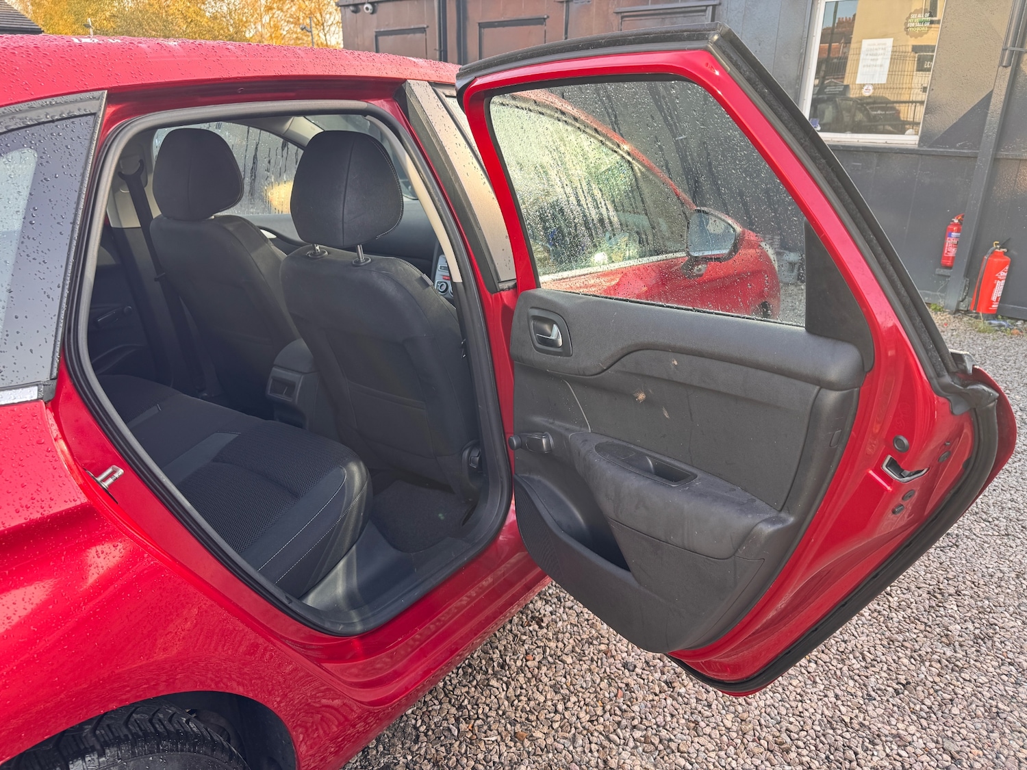 Used Citroen C4 2015 for sale - 76402241: Photo 32