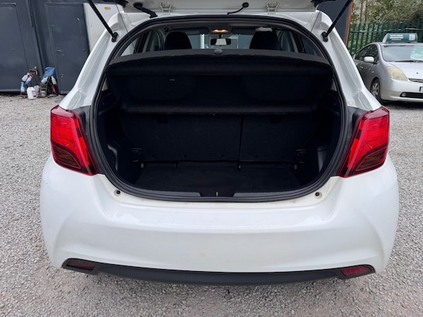 Used Toyota Yaris 2014 for sale - 76286945: Photo 34