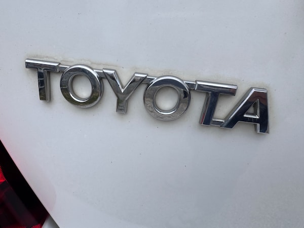 Used Toyota Yaris 2014 for sale - 76286945: Photo 37