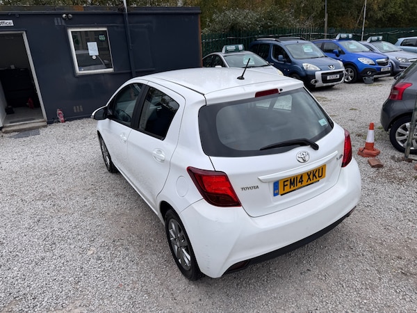 Used Toyota Yaris 2014 for sale - 76286945: Photo 49