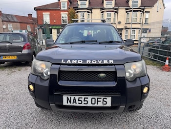 Used Land Rover Freelander 2005 for sale - 76276095: Photo 2