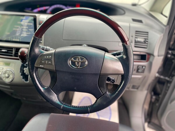 Used Toyota Estima for sale - 67382427: Photo 18