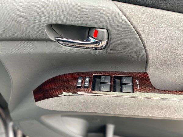 Used Toyota Estima for sale - 67382427: Photo 32